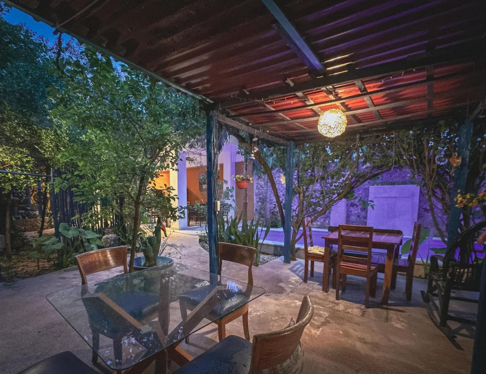 Casa Daniels Guesthouse Valladolid  Exterior photo